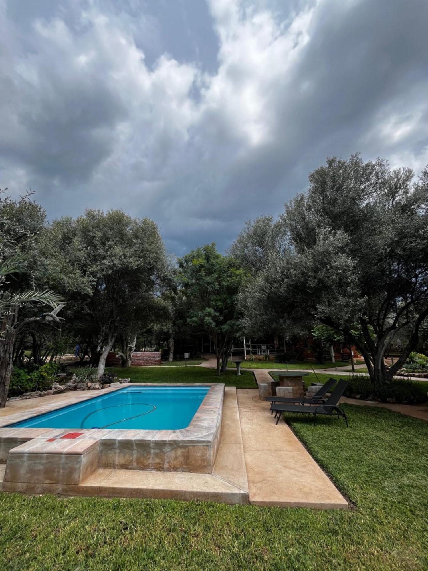 Olienhoff Guesthouse And Rest Camp Otavi Exterior foto